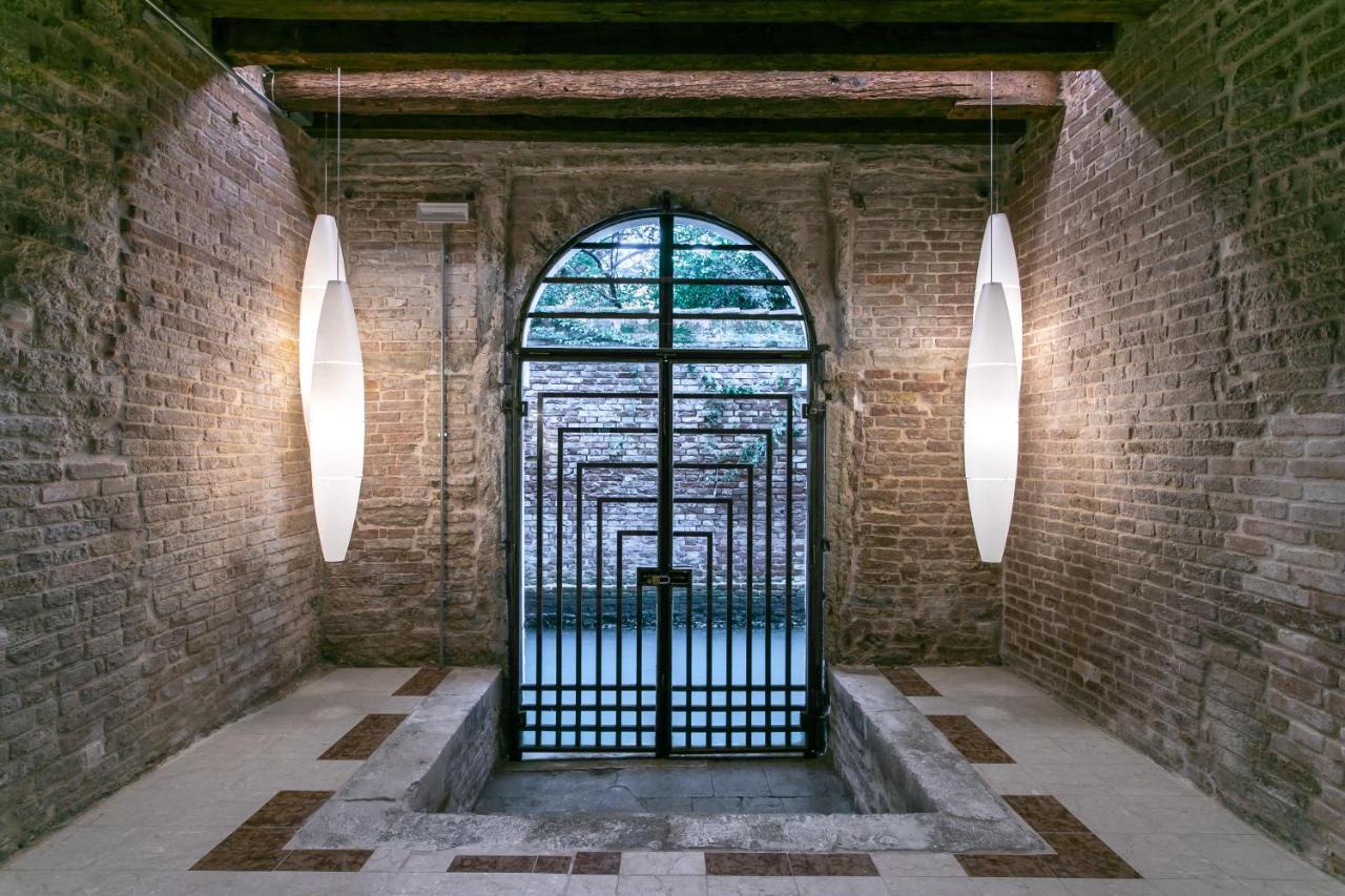 Palazzo Venere Apartments Венеція Екстер'єр фото