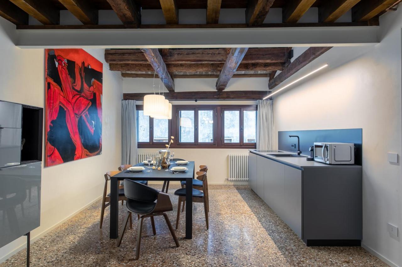 Palazzo Venere Apartments Венеція Екстер'єр фото