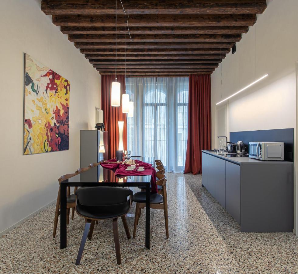 Palazzo Venere Apartments Венеція Екстер'єр фото