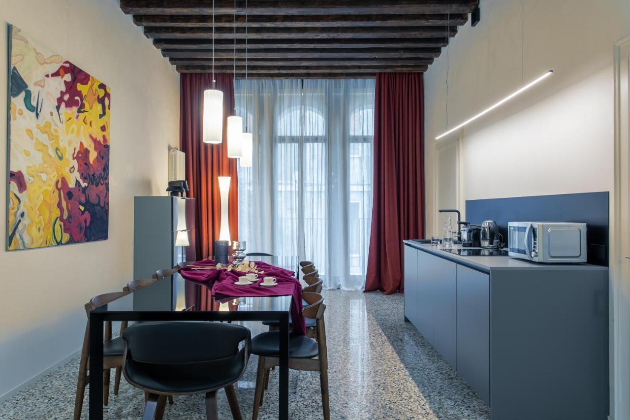 Palazzo Venere Apartments Венеція Екстер'єр фото